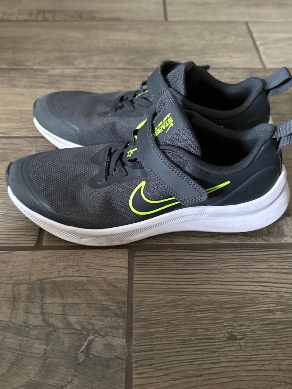 Nike boys shoes - 2.5 Y